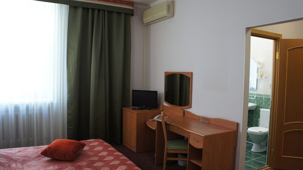 Standard Double or Twin Room photo 2