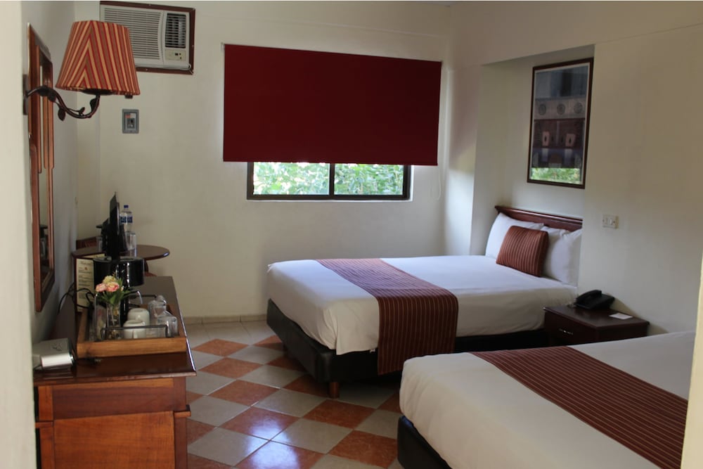 Standard Room - Photo 7