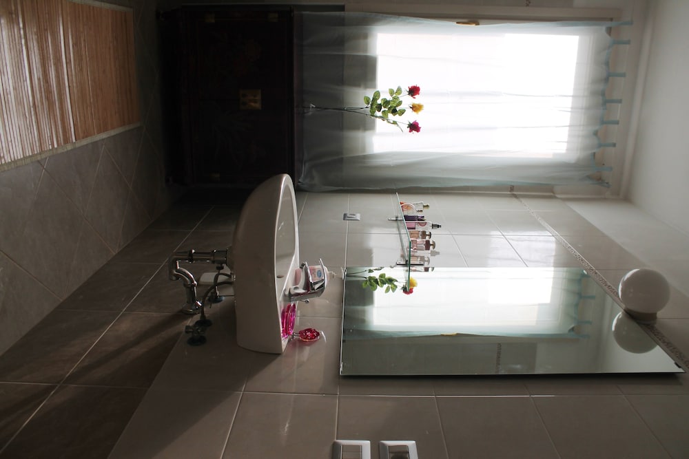 Superior Triple Room photo 2