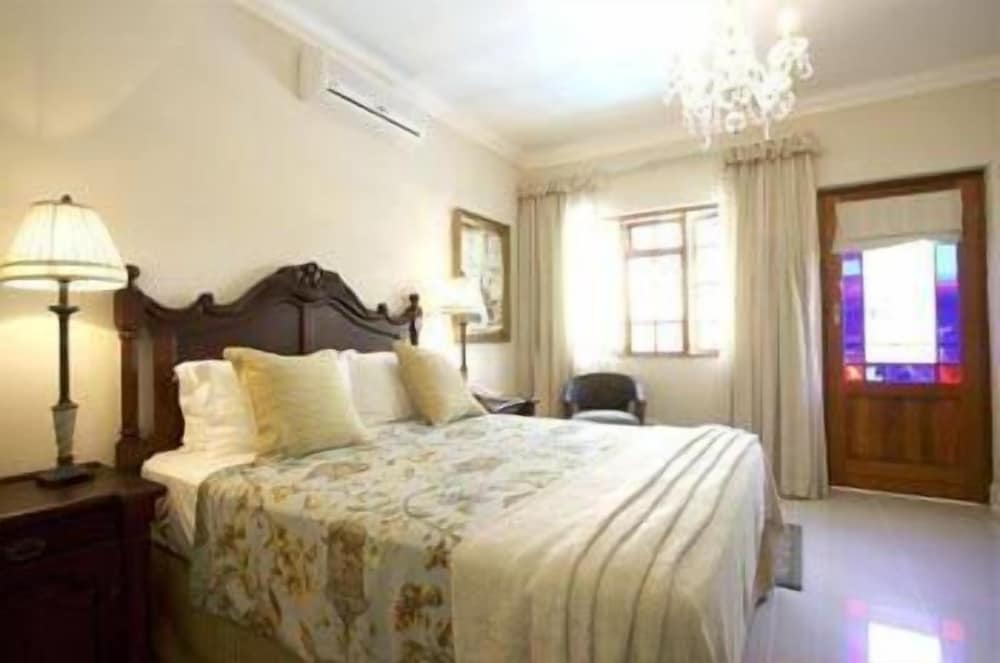 Deluxe Double Room photo 2