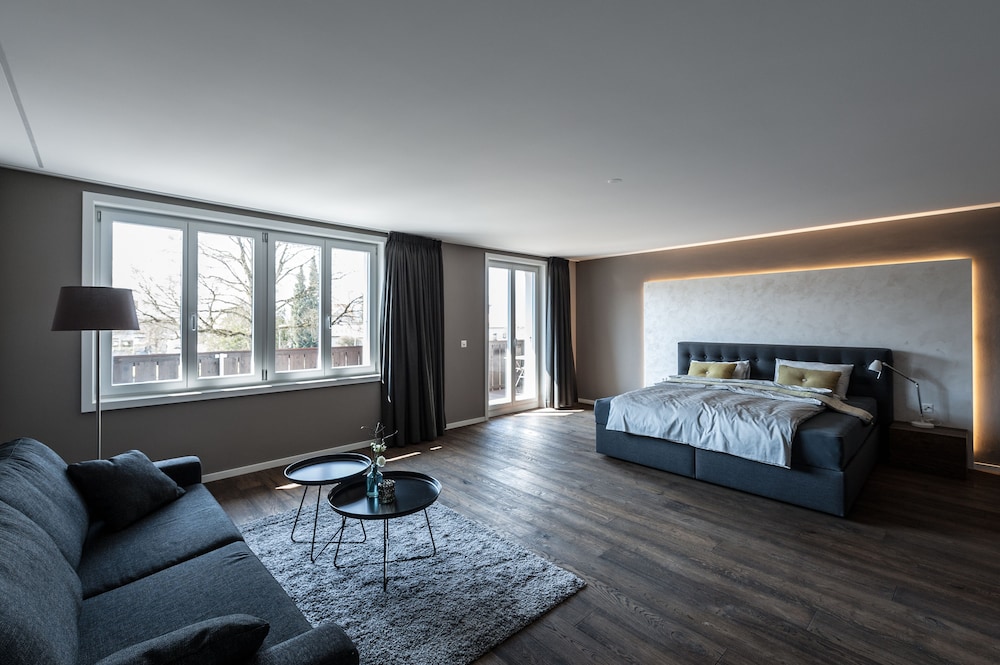 Suite, Garden View photo 1