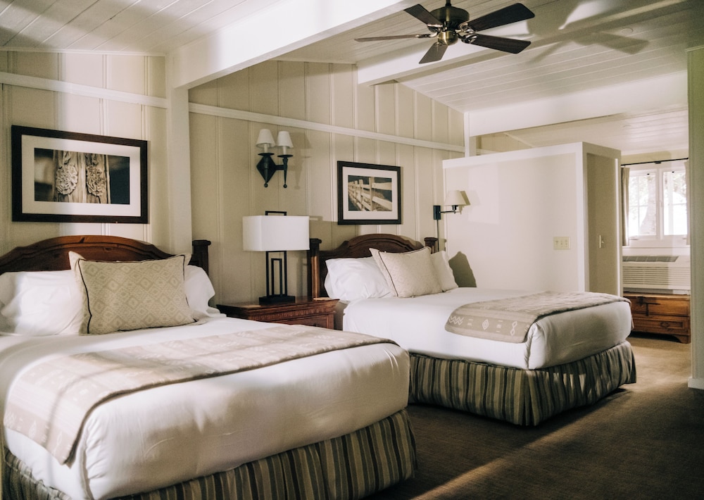 Deluxe Room, 2 Queen Beds