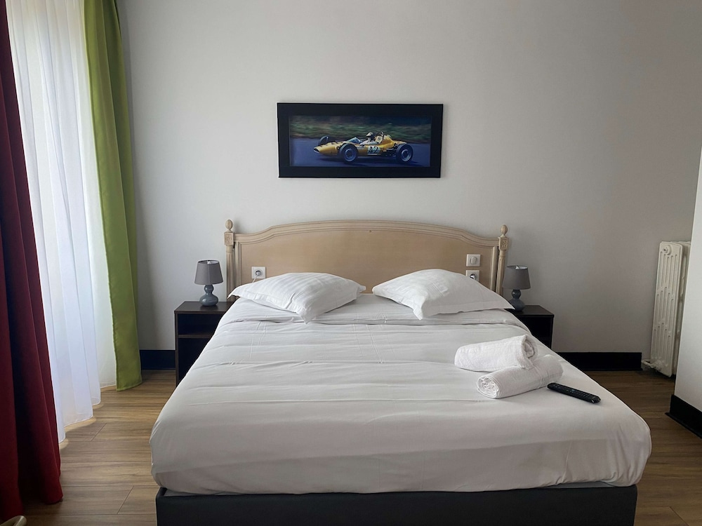 Standard Room, 1 Double Bed photo 3