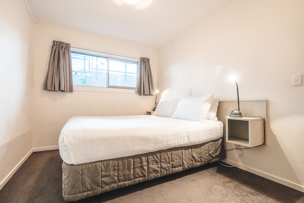 Family Apartment, 2 Bedrooms - Photo 3