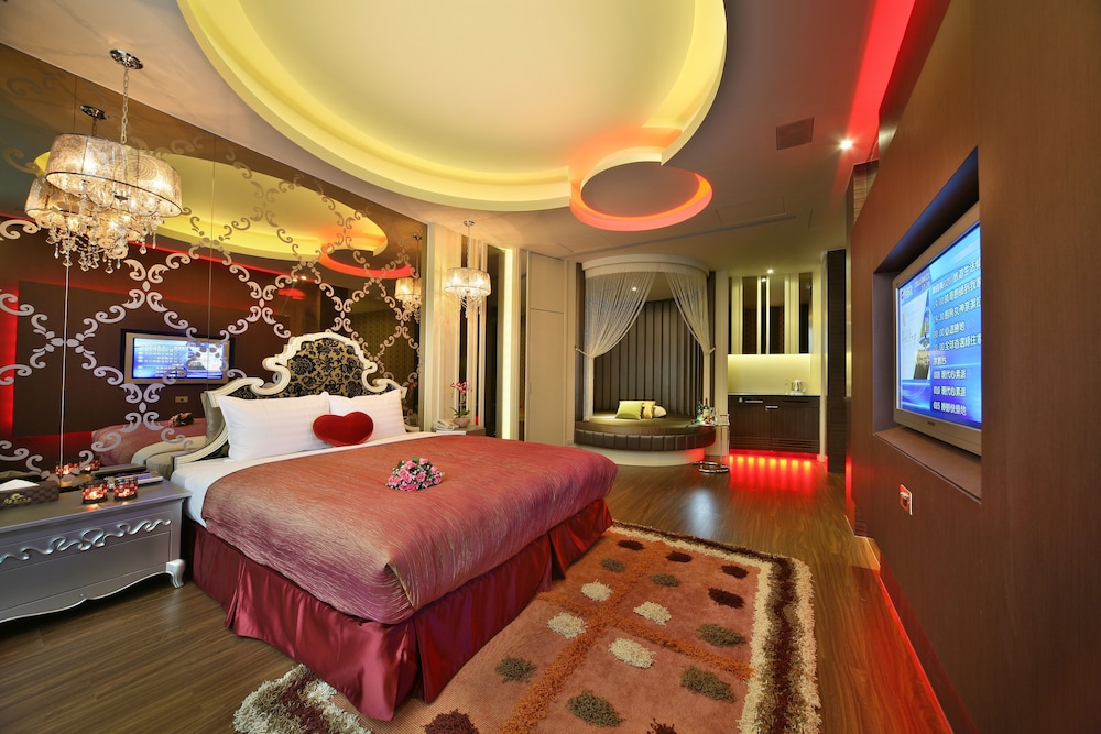 Deluxe Double Room - Photo 1