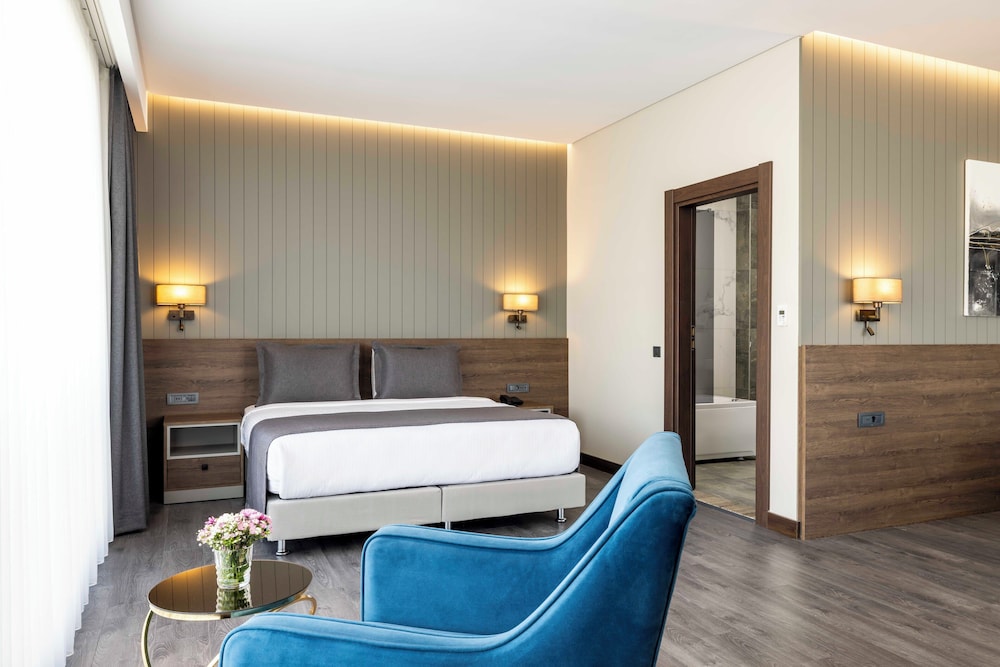 Executive Suite Lake View photo 3