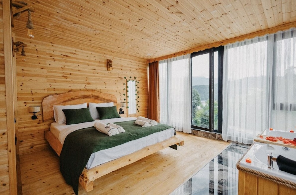 Deluxe Suite, Mountain View