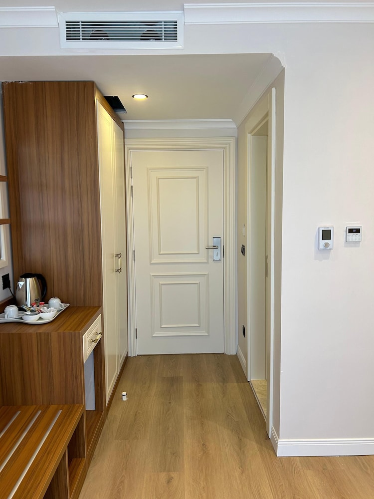 Standard Room, 1 Bedroom, City View