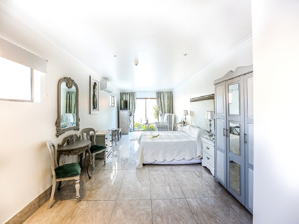 Ground Floor - Executive - Garden Facing