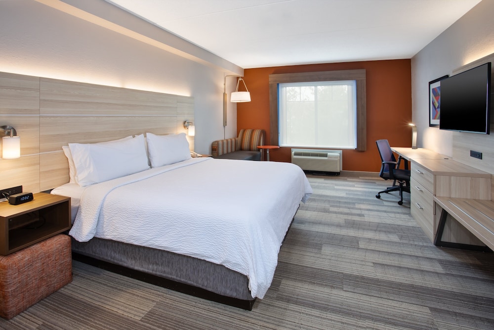 Suite, 1 King Bed (Additional Living Area) - Photo 7