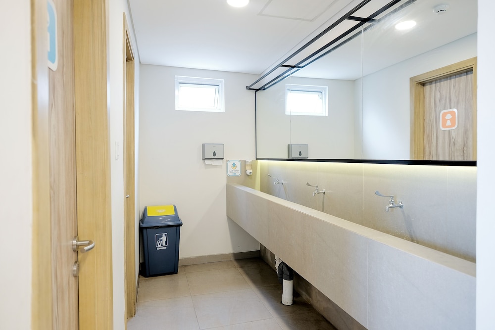 Standard Suite - Photo 13