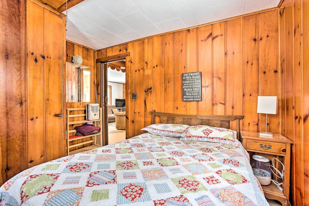House (2 Bedrooms) photo 2