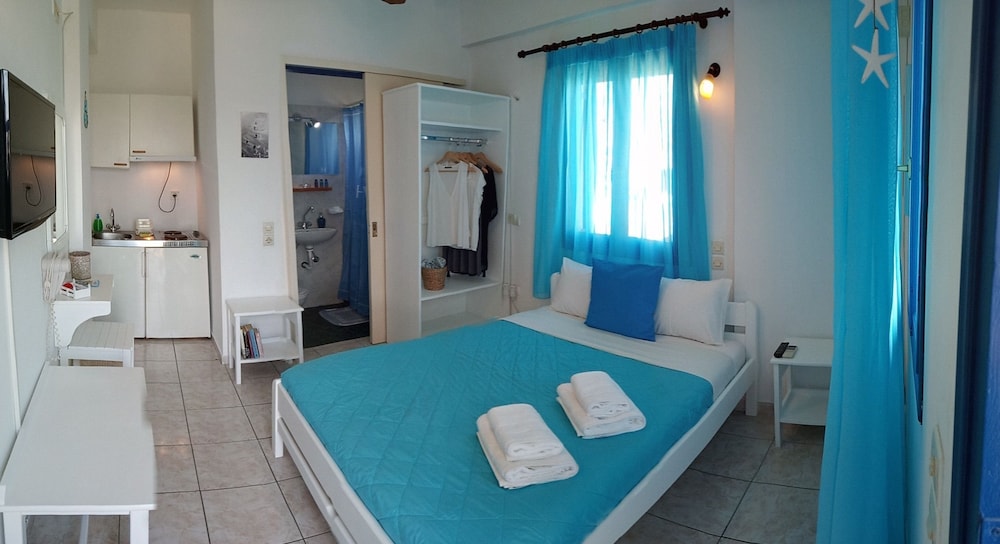 Basic Studio, 1 Bedroom, Kitchenette, Executive Level