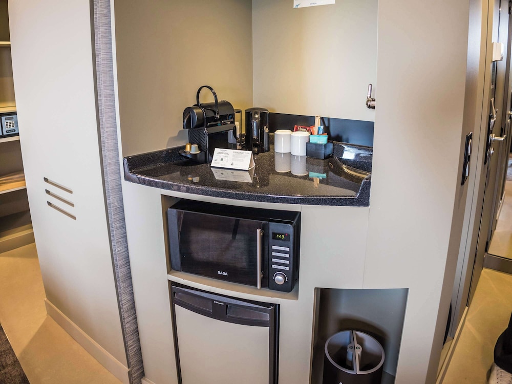 Superior Suite, 1 Double Bed with Sofa bed - Photo 7
