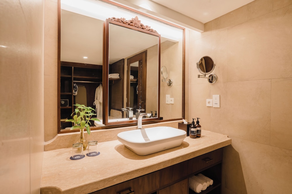 Prestige Suite - Photo 5