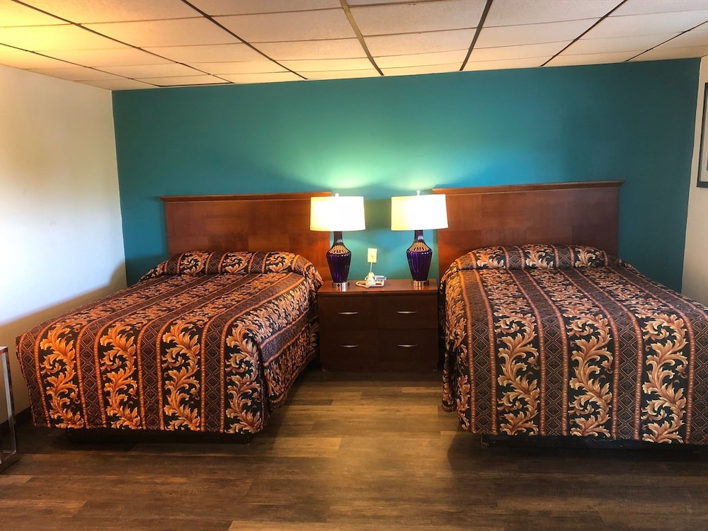 Basic Double or Twin Room