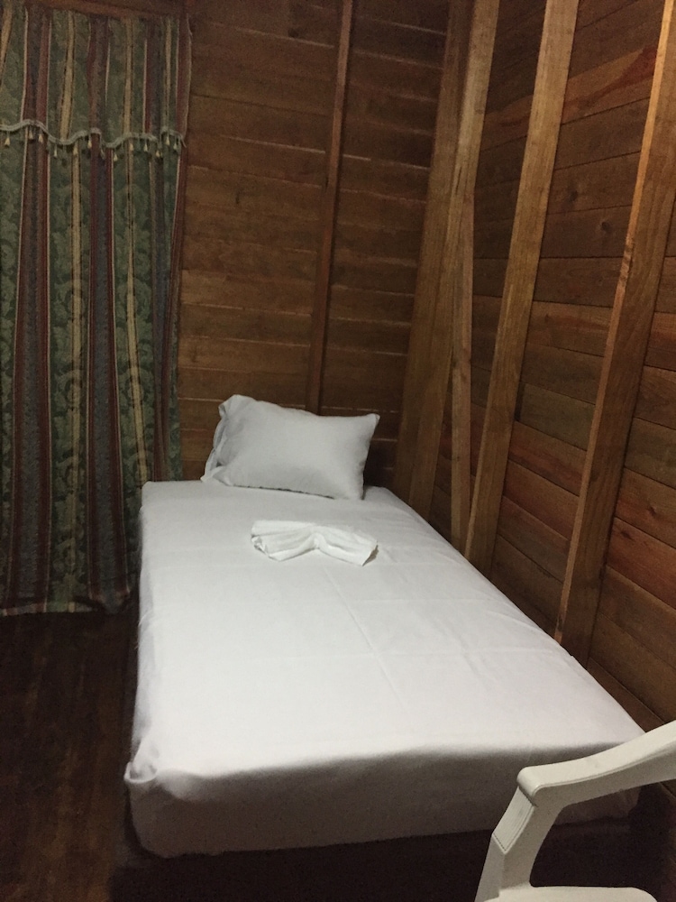 Basic Double or Twin Room photo 3