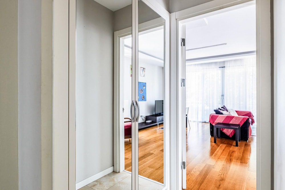 Apartment photo 1