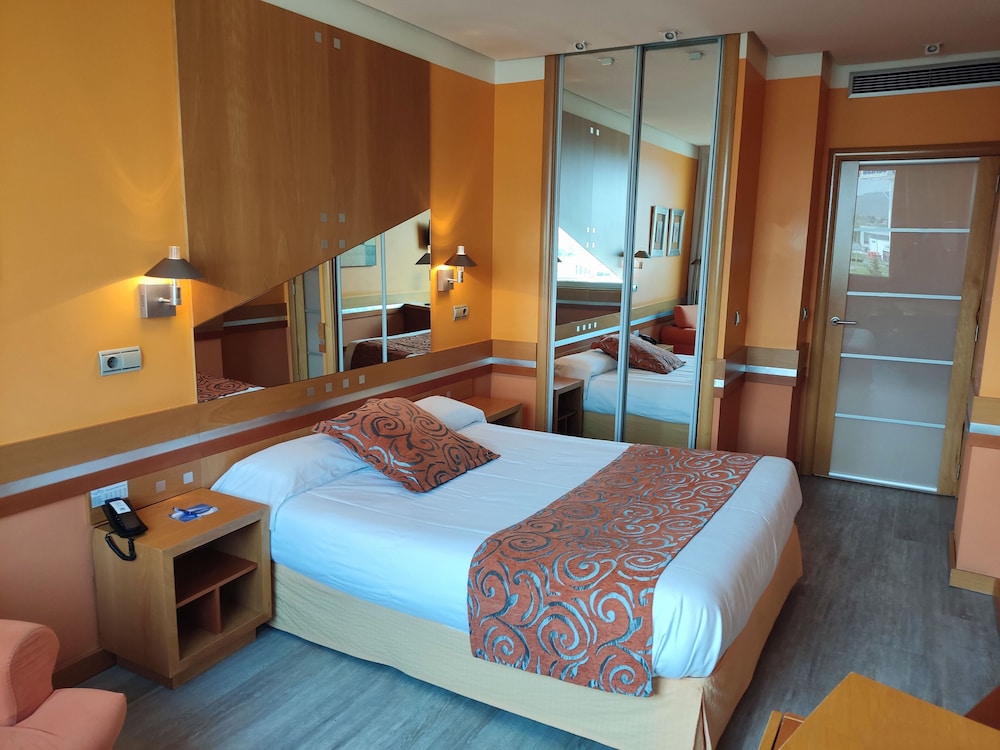 Double Room Single Use - Photo 1