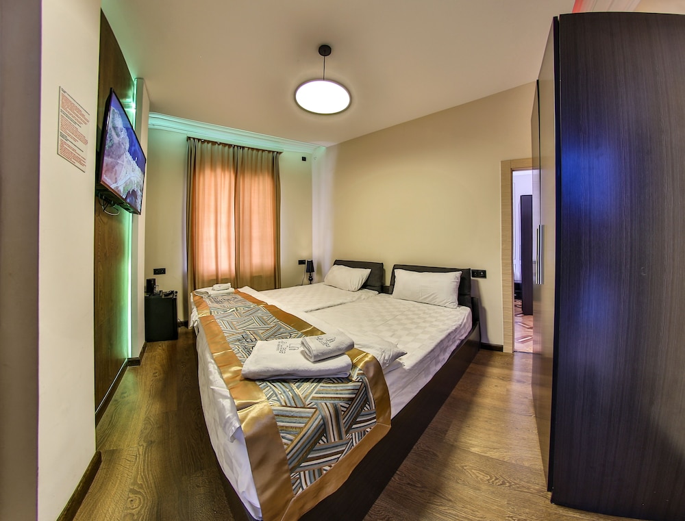 Economy Room photo 2