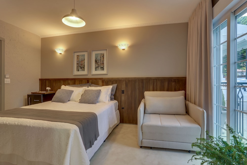 Comfort Room photo 2