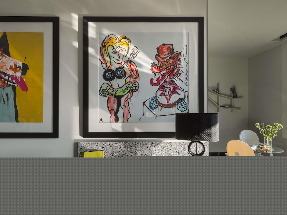 Suite, 2 Bedrooms (Two Bedroom Dual Key)