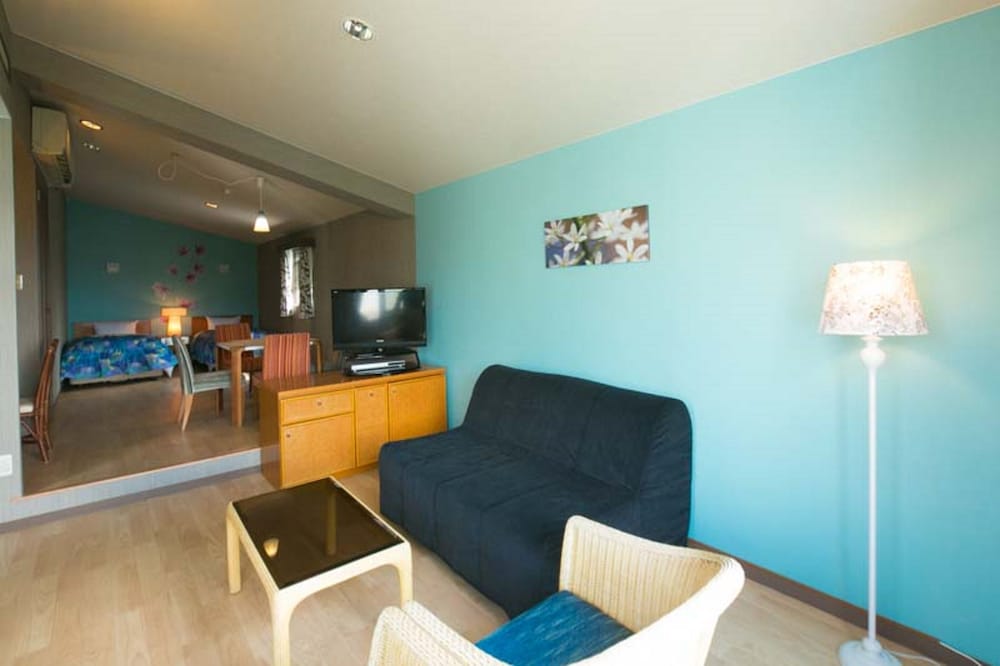 Pet Friendly Deluxe Twin Room photo 2