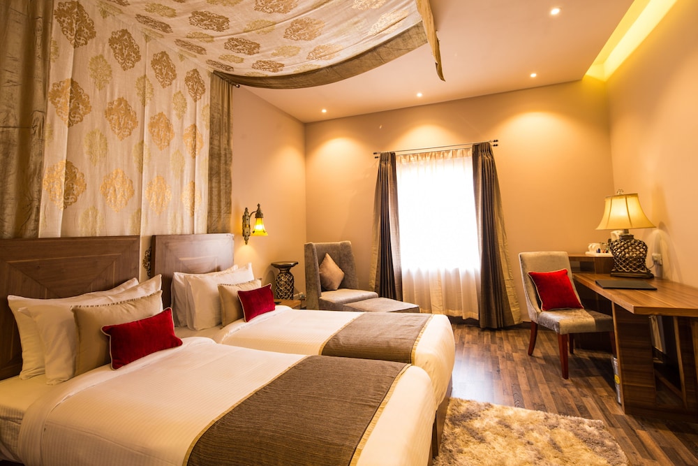 Luxury Room - Photo 8