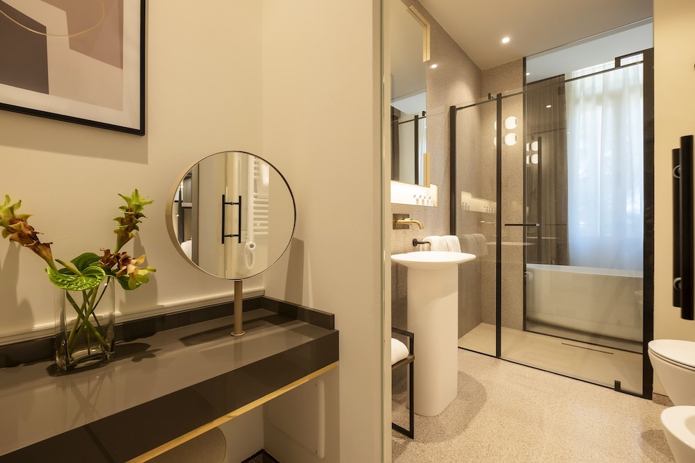 Exclusive Room - Photo 6