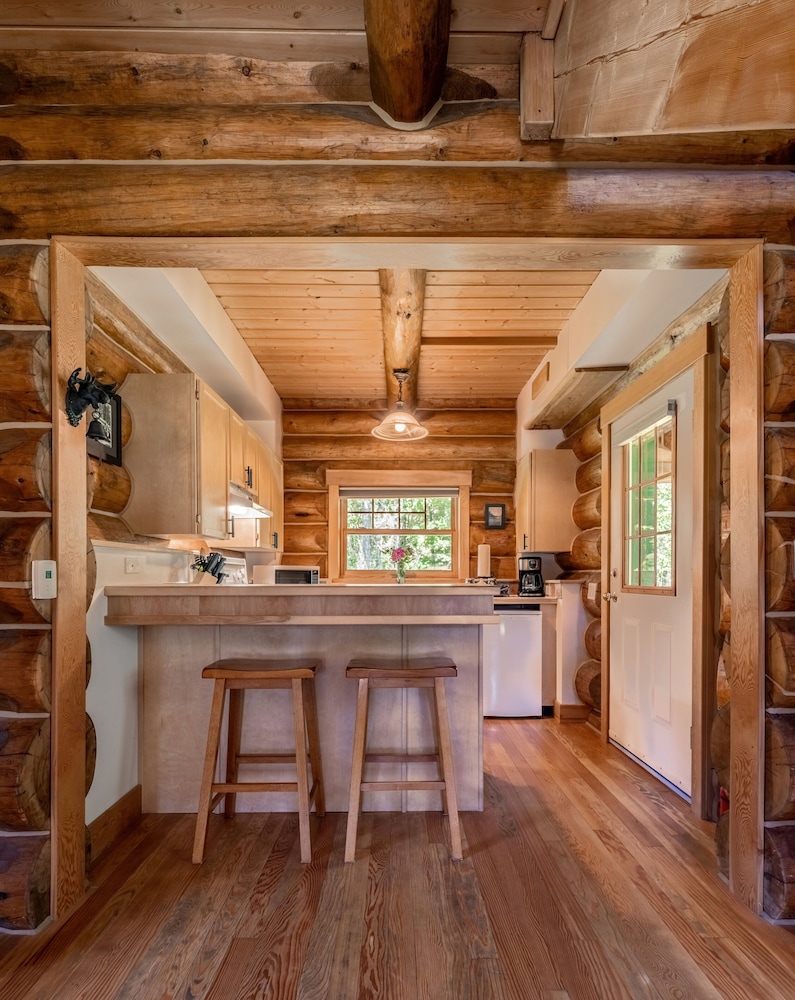 Columbia Cabin