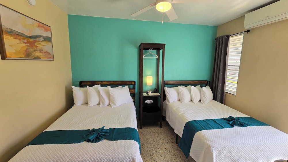 Deluxe Quadruple Room