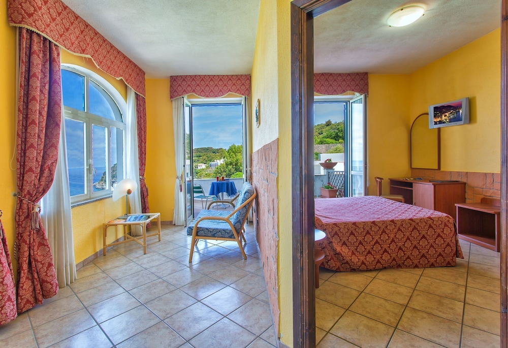 Comfort Triple Room - Photo 4