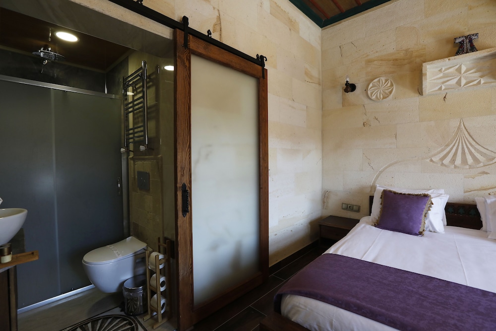 Superior Triple Room photo 2