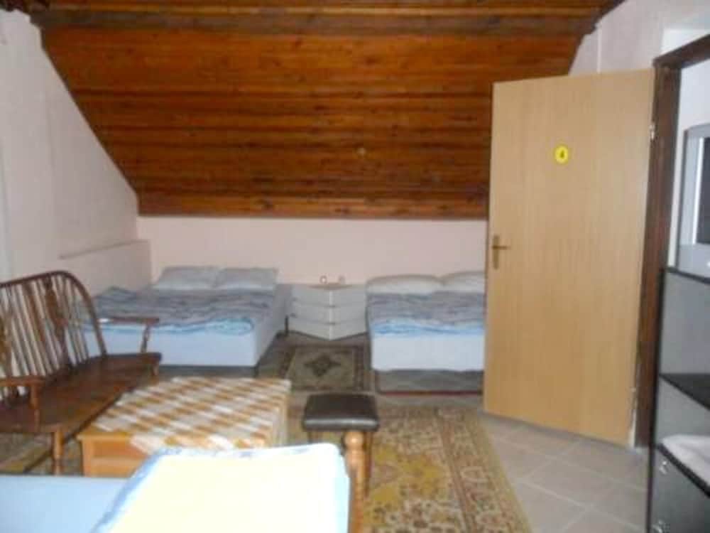 Comfort Room