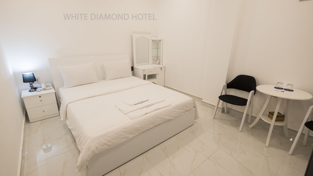 Superior Double Room, City View - Photo 7