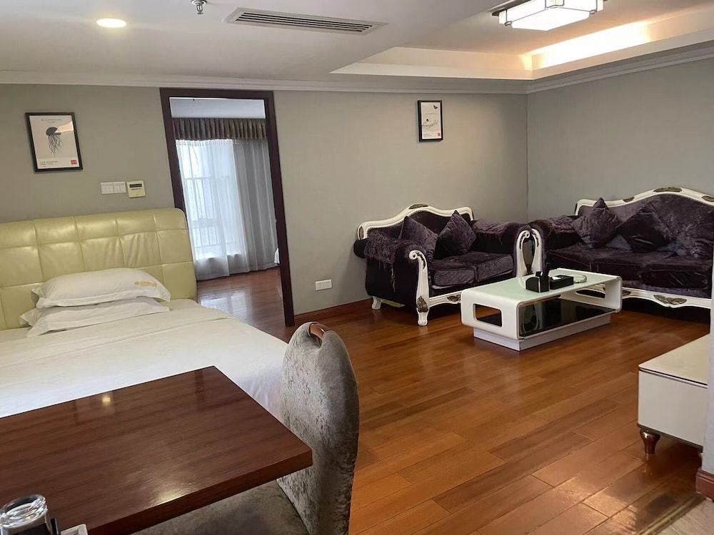 Deluxe Suite, 2 Bedrooms