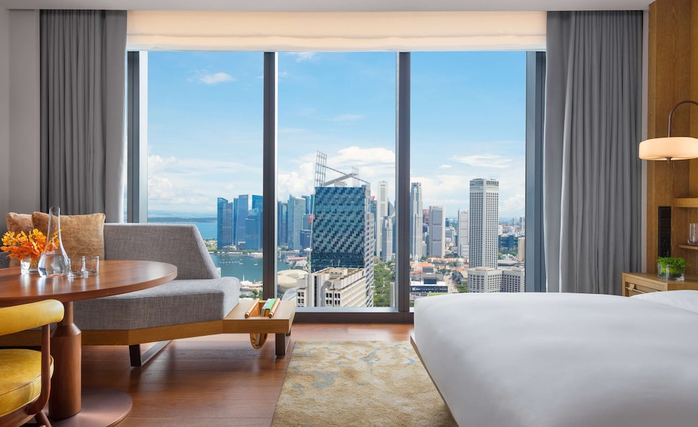 Andaz, Suite, 1 King Bed photo 3