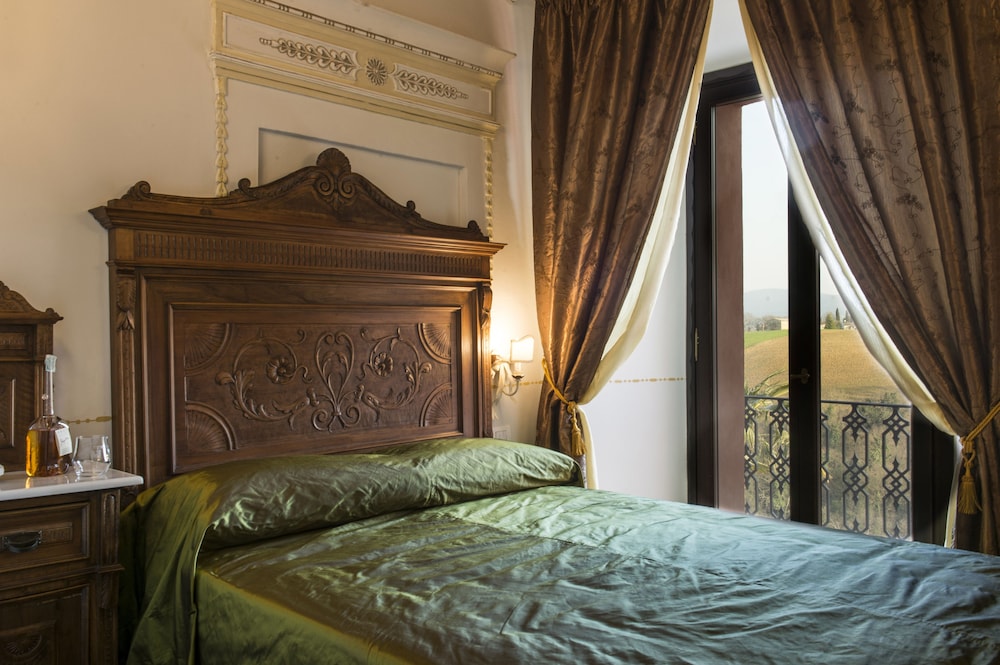 Superior Double Room Single Use, 1 Queen Bed, Balcony, Hill View