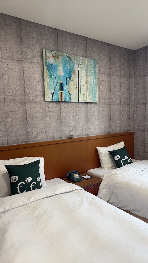 Twin Room