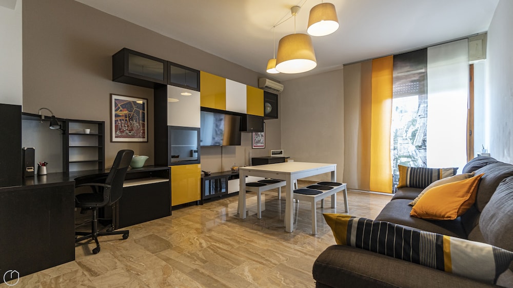 Apartment (2 Bedrooms)