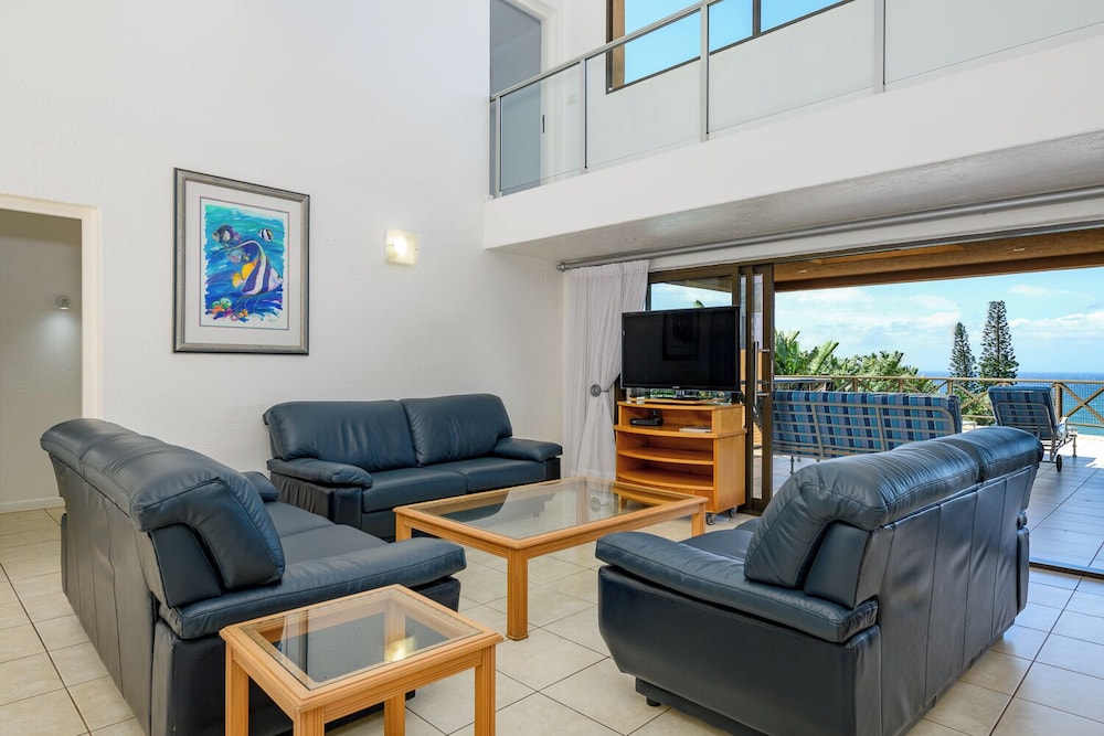Superior Villa photo 1