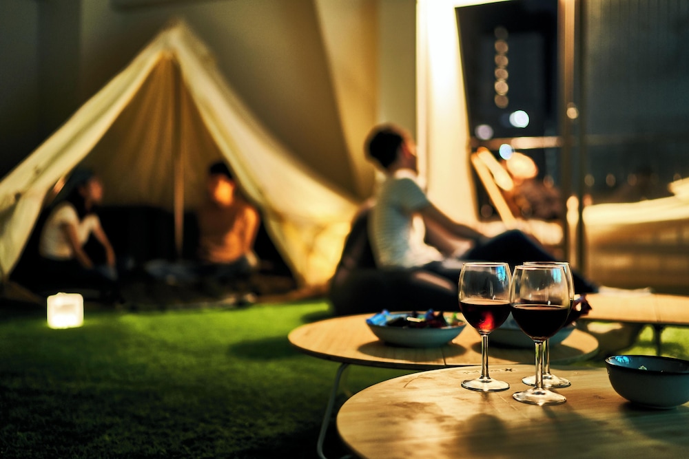 Family Tent photo 3
