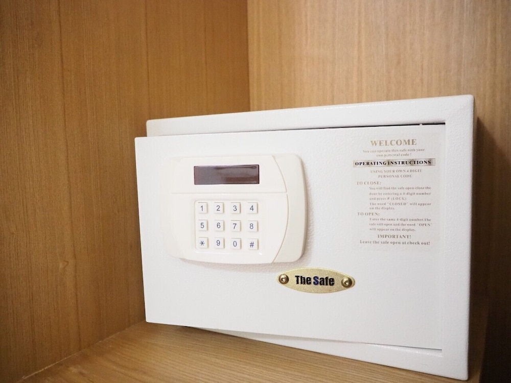 Economy Room photo 3