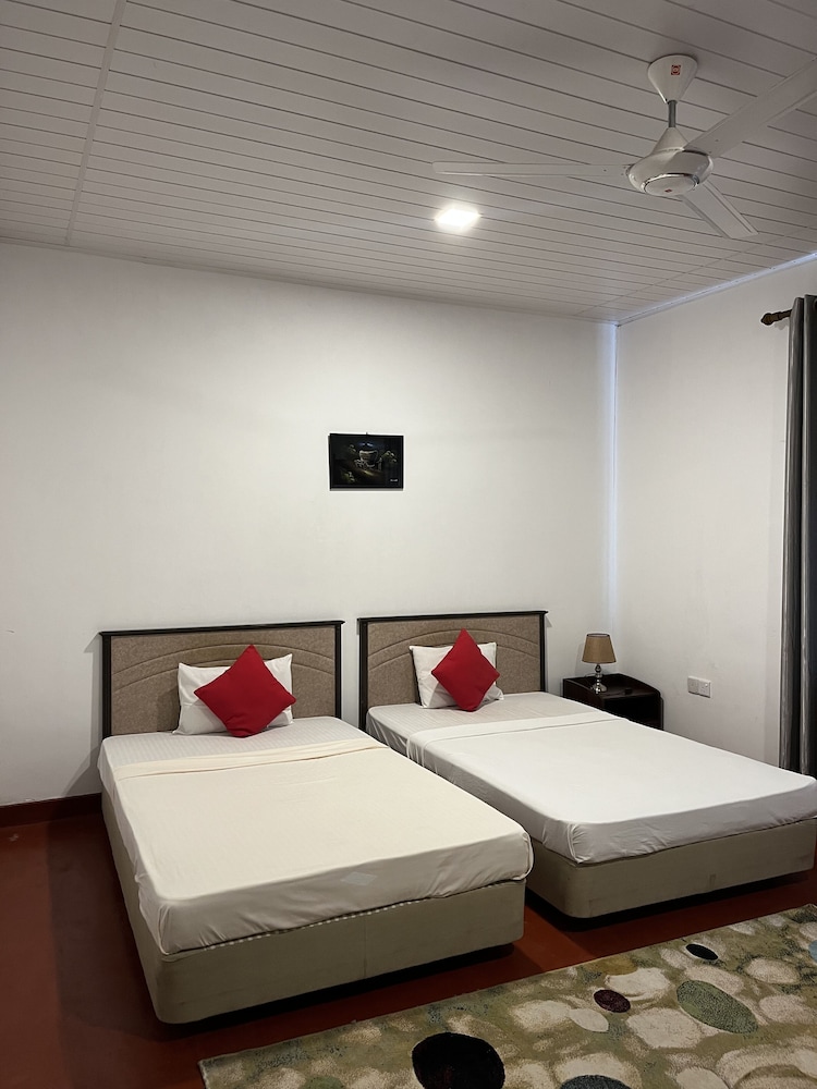 Comfort Villa, 4 Bedrooms, Garden View photo 1