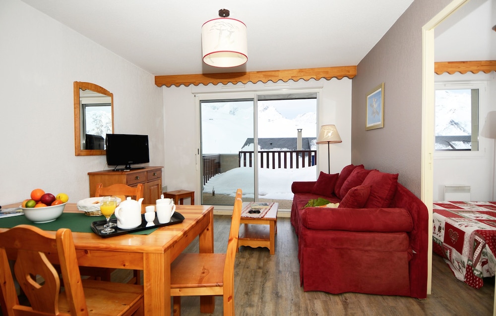 Apartment photo 3