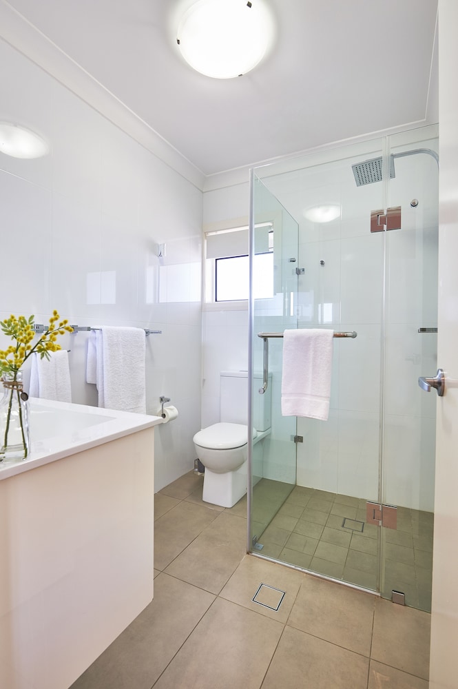 Deluxe Apartment, 1 Bedroom, Non Smoking, Ocean View photo 2
