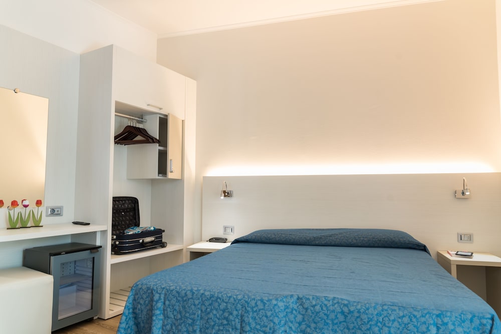 Comfort Room - Photo 1