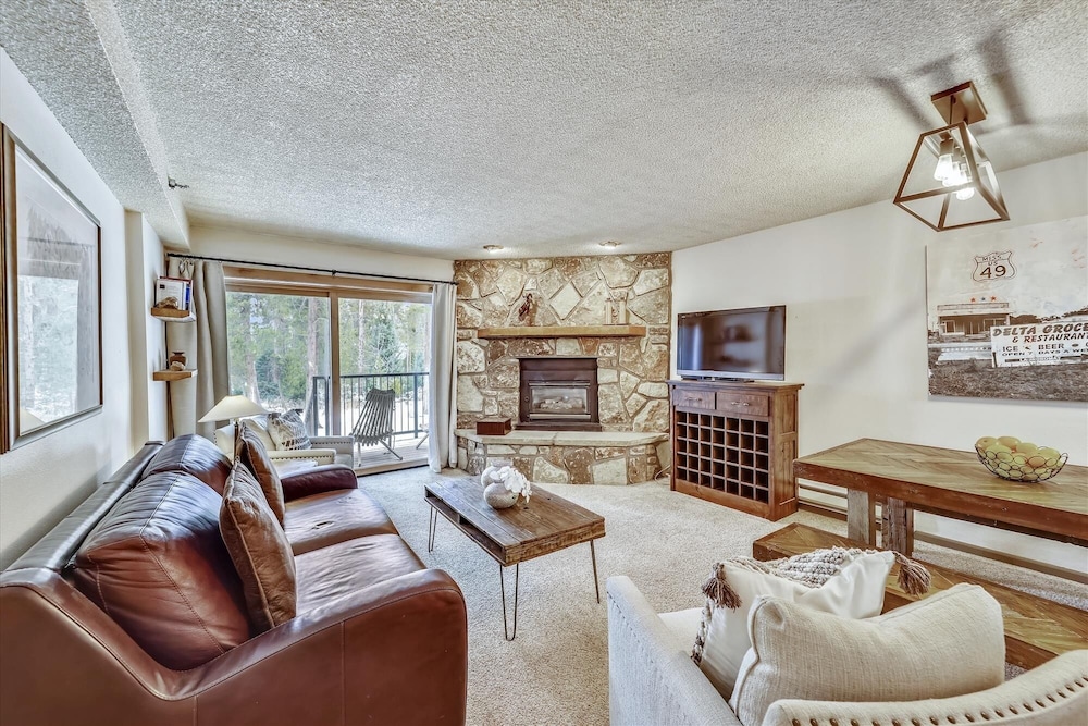 Condo, 1 Bedroom