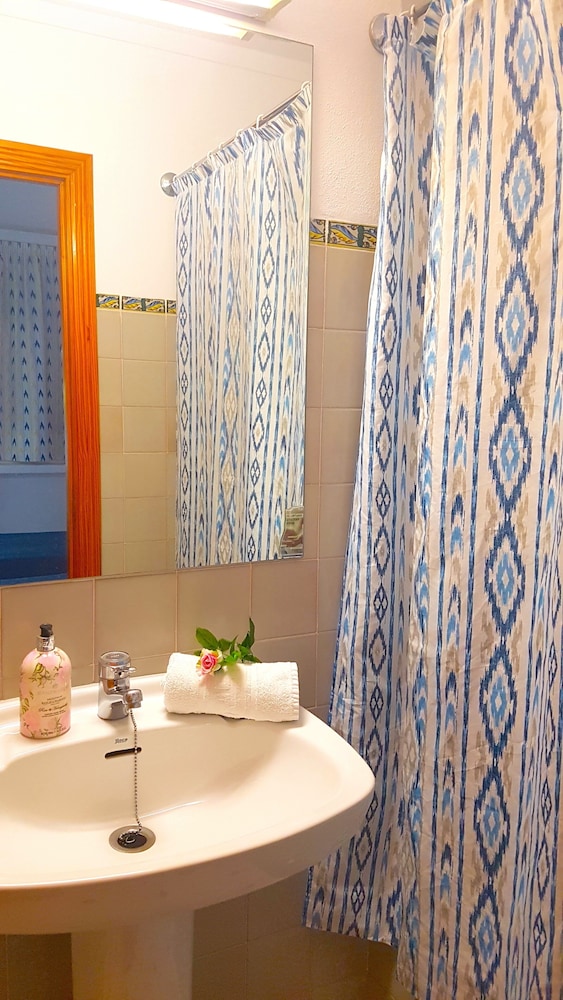 Panoramic Double or Twin Room photo 2