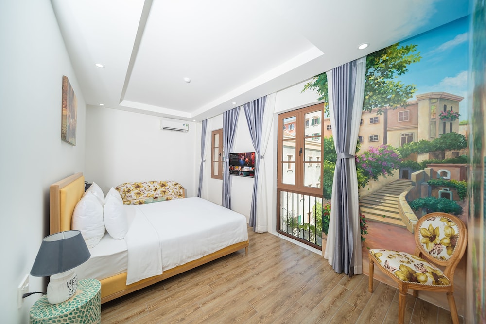 Premier Room, Multiple Beds, City View, Beachside
